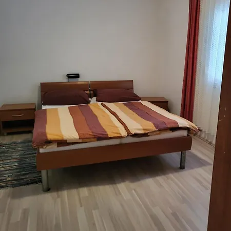 Apartamento Fuer 4 Personen Im Eg